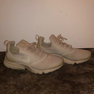 Nude Nike Presto’s